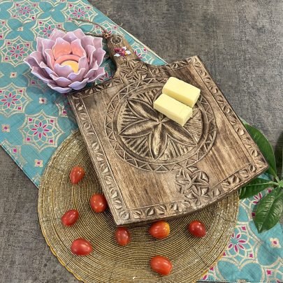 Wooden Carved Platter (Medium, Design 1)