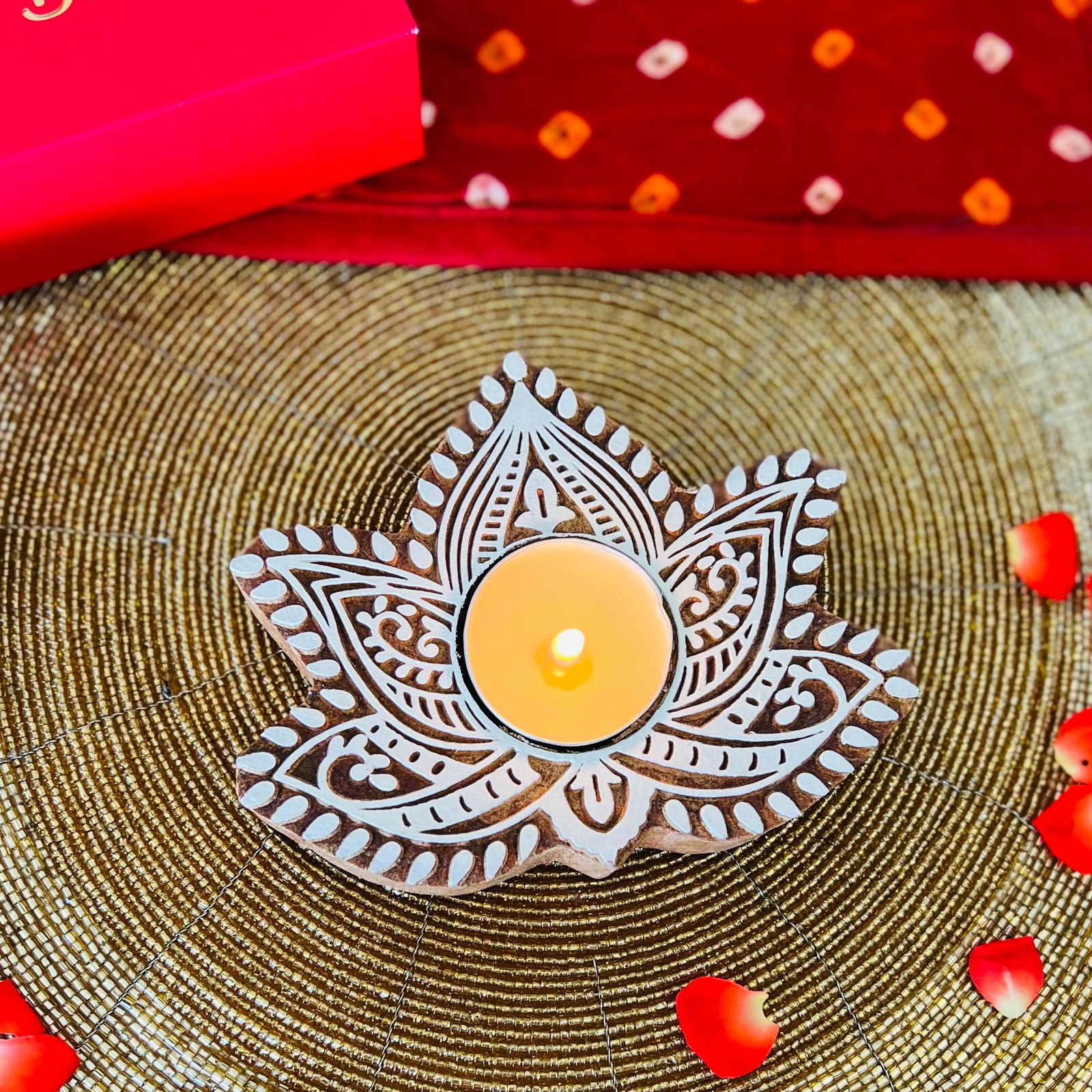 Wooden Block Tealight Holder (Flower) - Image 3