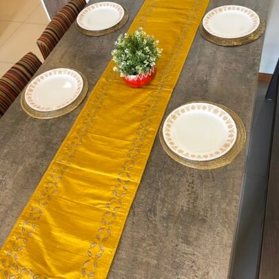 Silk Appliqué Table Runner (Mustard2)