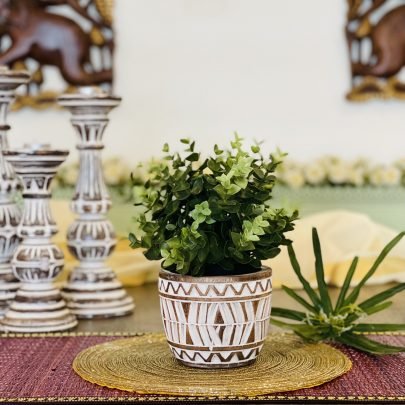 Wooden Plant Holder (Small, Design 1)