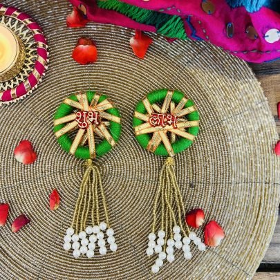 Festive Door Hangings (Set of 2, Green)