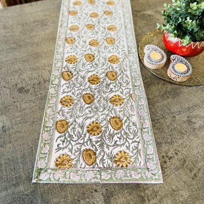 Cotton Table Runner (Brown Tulip)