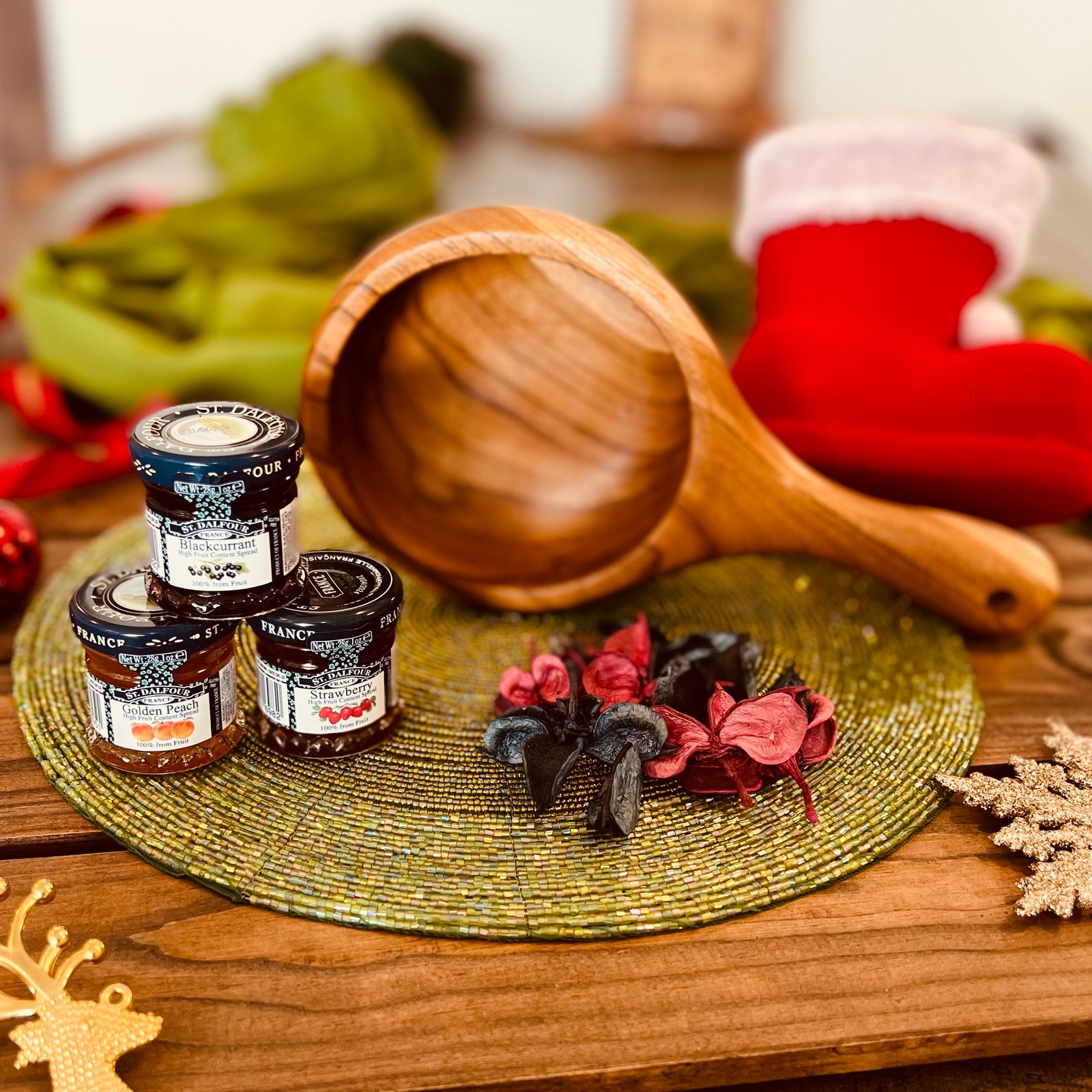 Festive Christmas and New Year Gift Hamper 6 (Small) - Image 4