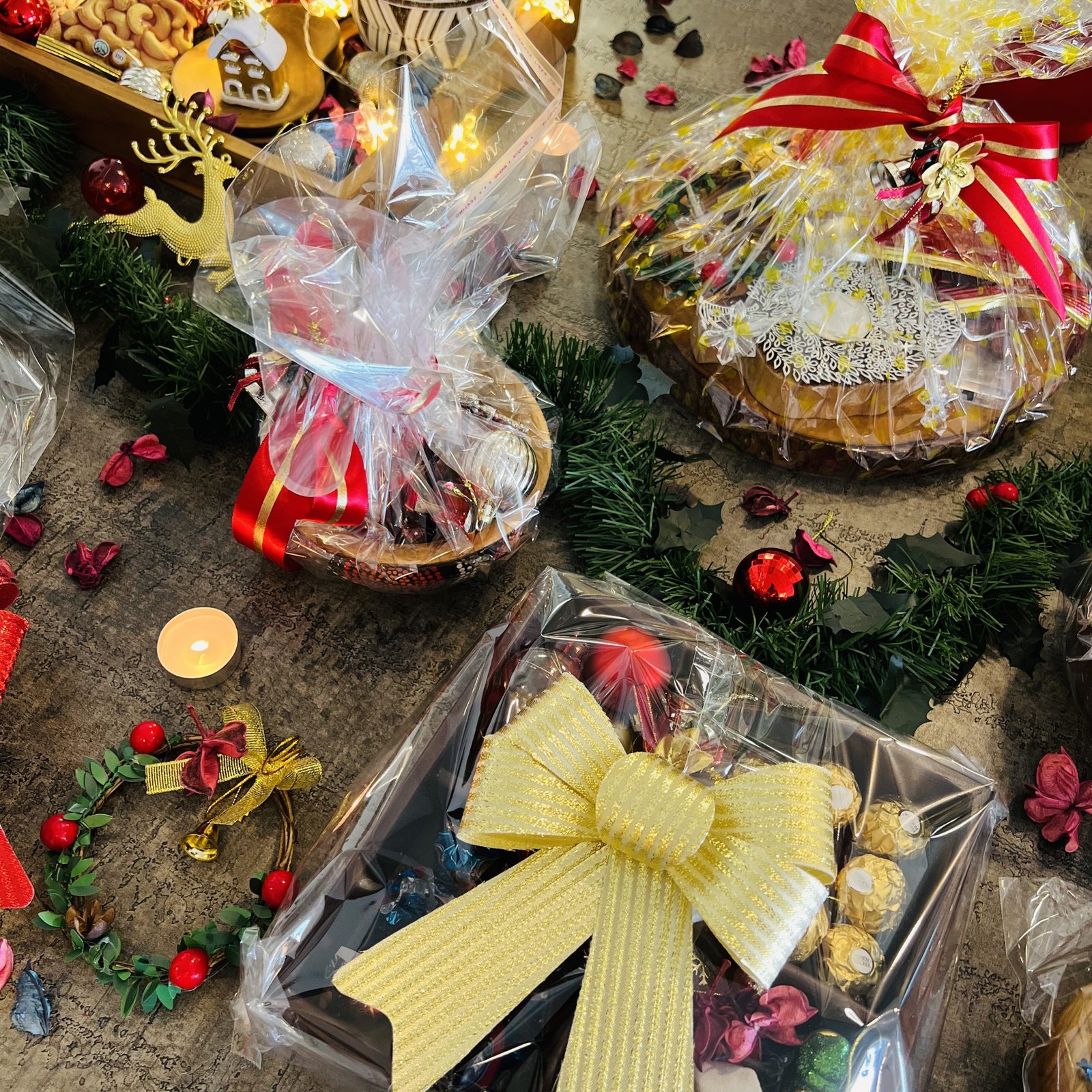 Festive Christmas and New Year Gift Hamper 4 (Medium) - Image 3