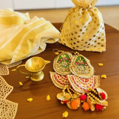 Brass Diya & Festive Shubh Labh (Green) Gift Set