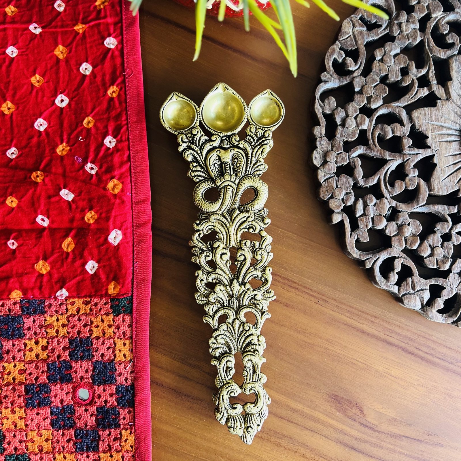 Brass Diya Arti Spoon (Triple Diya)