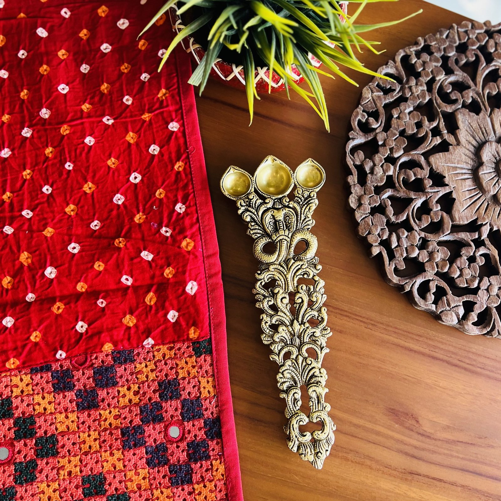 Brass Diya Arti Spoon (Triple Diya) - Image 2