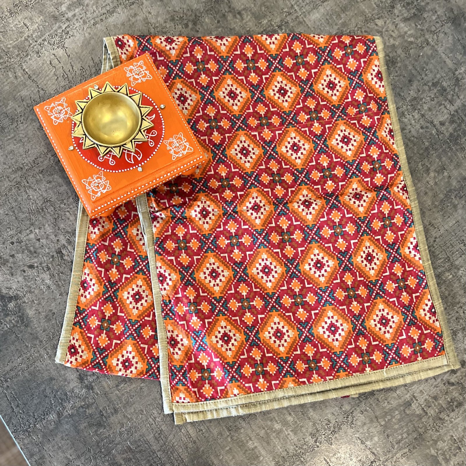 Printed Satin Table Runner (D1) - Image 2