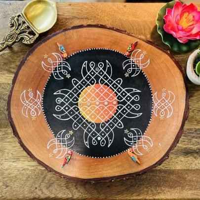 Hand Painted Teak Wood Bark Platter (Mirror Design)