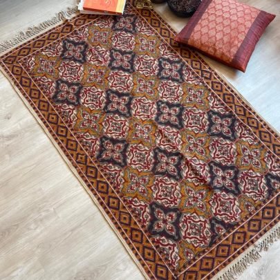 Dhurrie Rug / Floor Mat (5x3 ft, D1)