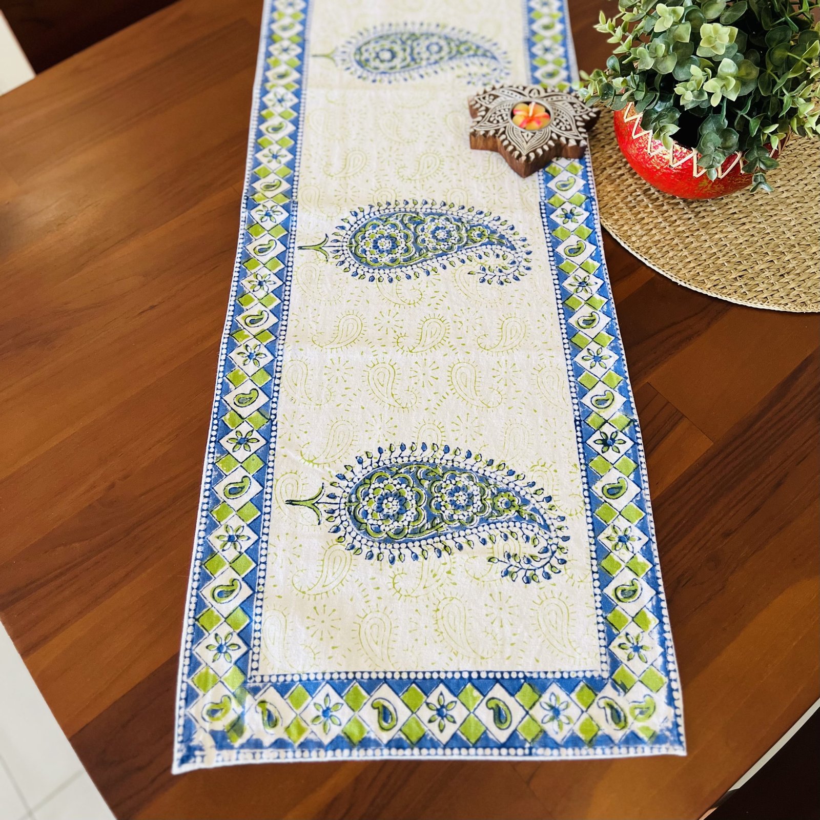 Block Printed Cotton Table Runner (D2)
