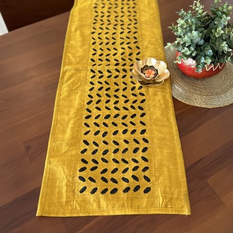 Silk Appliqué Table Runner (C7) - Image 3