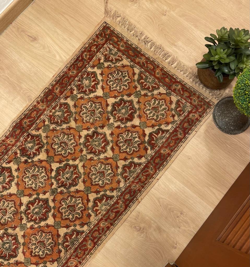 Dhurrie Rug / Floor Mat (6x2ft, D1) - Image 3