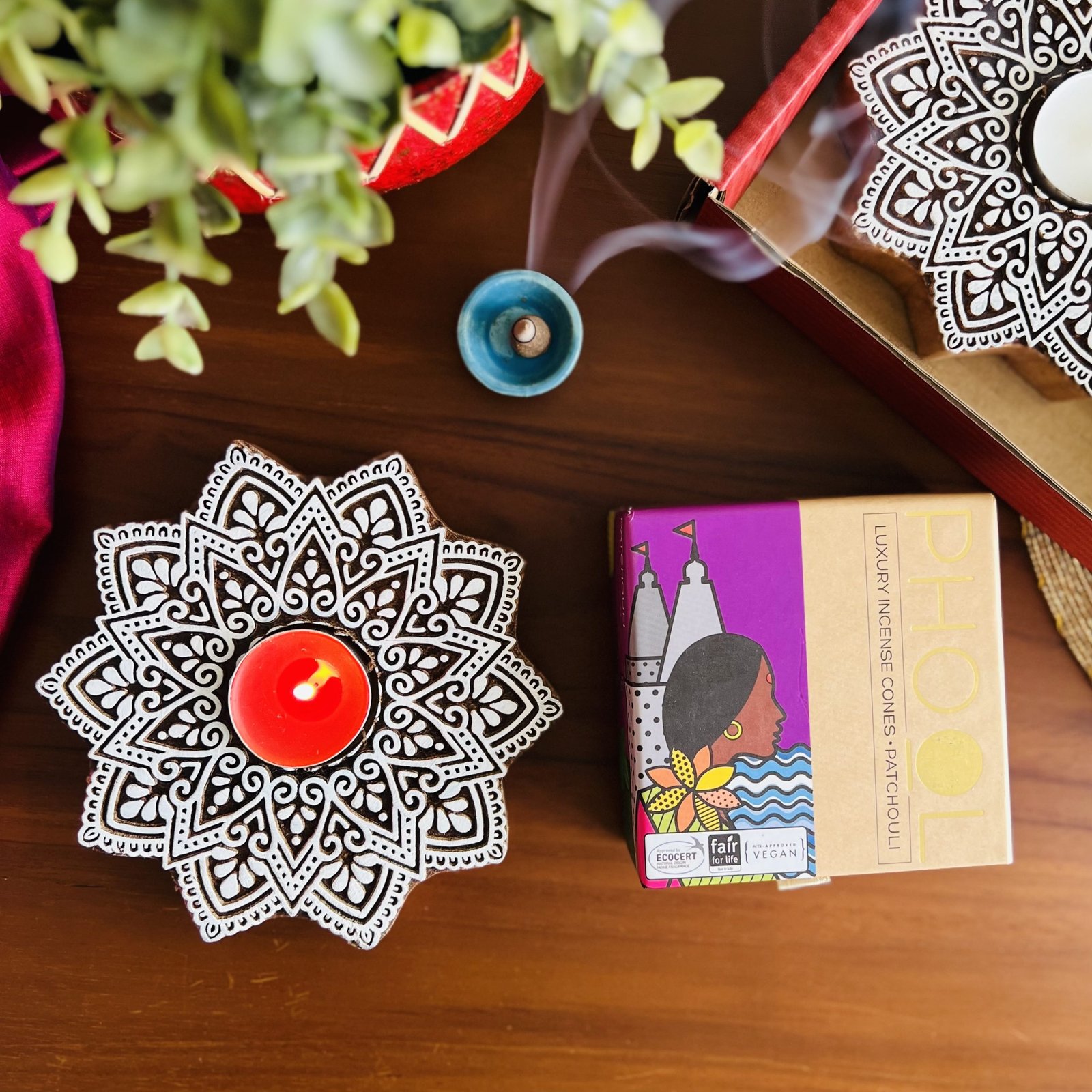 (WB2) Festive Gift Set - Image 2