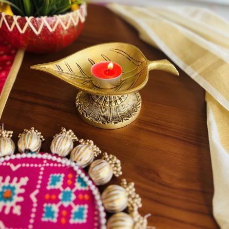 Brass Diya (Large Leaf Design) - Image 5