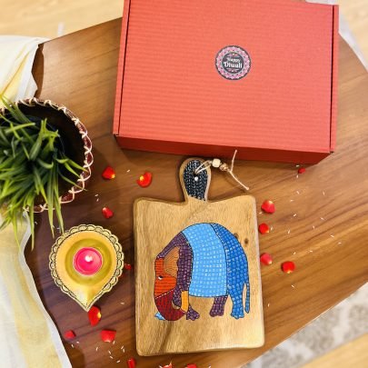 Hand-painted Board & Brass Diya Gift Set (D2)