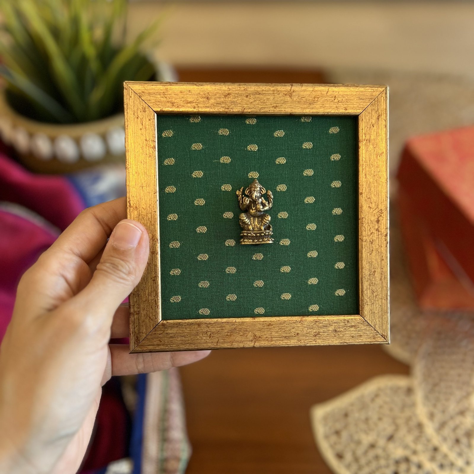 Brass Idol Frame (Ganesha Green E) - Image 2