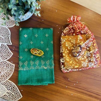 Blouse Piece & Haldi Kumkum Gift Set (Green)