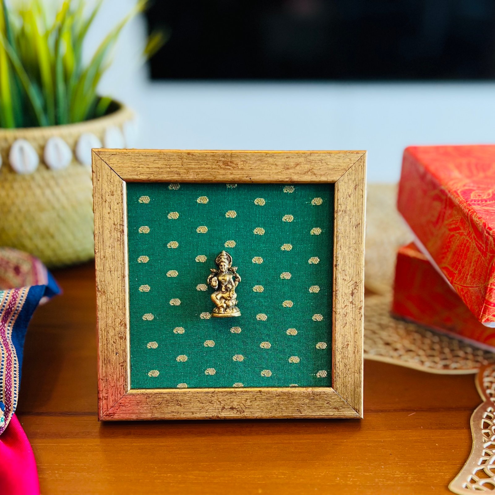 Brass Idol Frame (Lakshmi Green C)