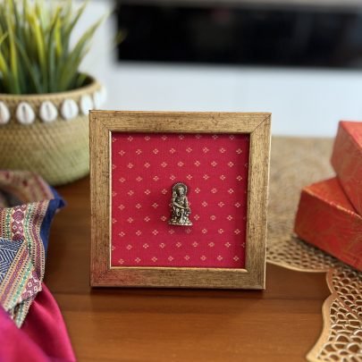 Brass Idol Frame (Sai Baba Pink)