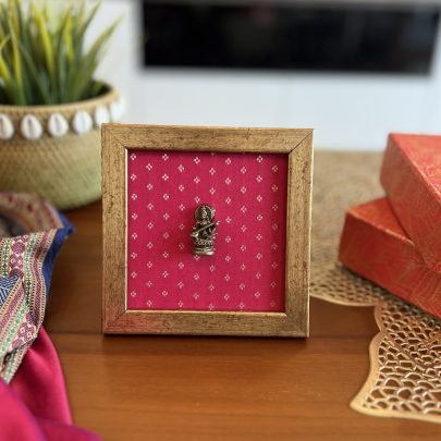 Brass Idol Frame (Saraswati Pink)