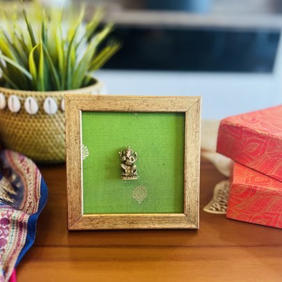 Brass Idol Frame (Ganesha Green D)