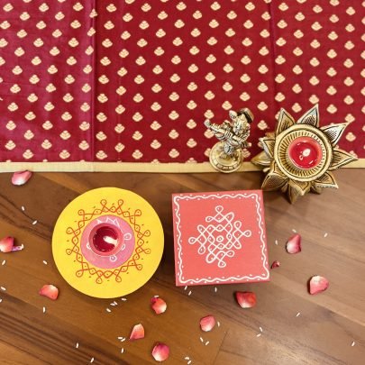 Chowki/Manai & Tea light holder Gift Set (Kolam Mustard & Pink)