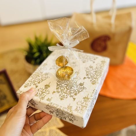 Festive Divinity Gift Set (Krishna D1) - Image 3