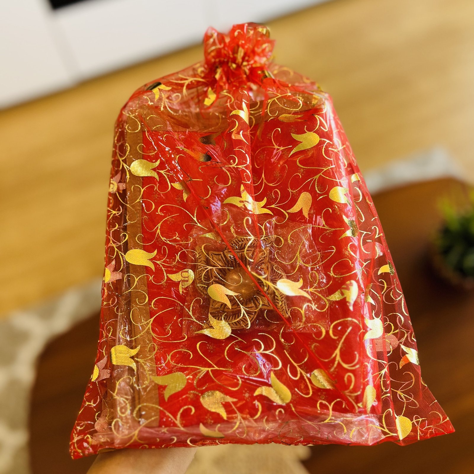 Silk Table Runner & Brass Diya Gift Set (S1) - Image 4