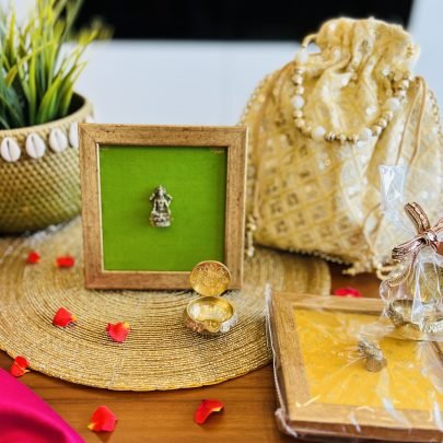 Brass Idol Frame (Lakshmi Green B)