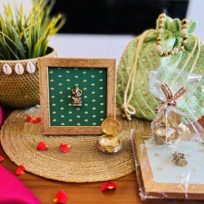 Brass Idol Frame & Diya Gift Set (Ganesha Green E)