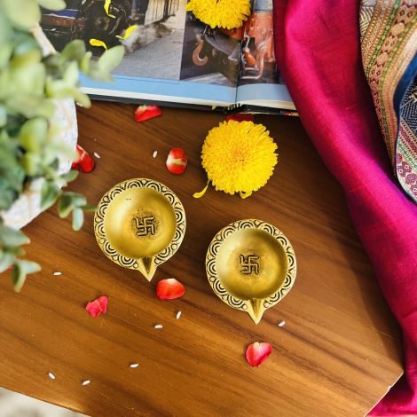 Brass Diya Lamp - Image 5