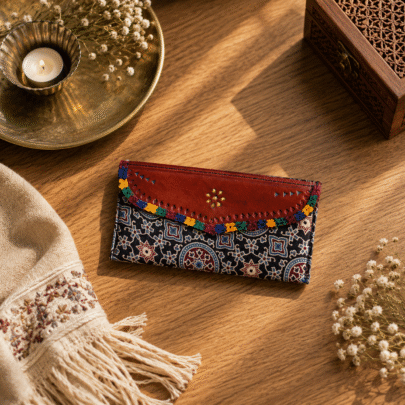 Gaji Silk & Leather Cash Wallet (Black Center Circle)