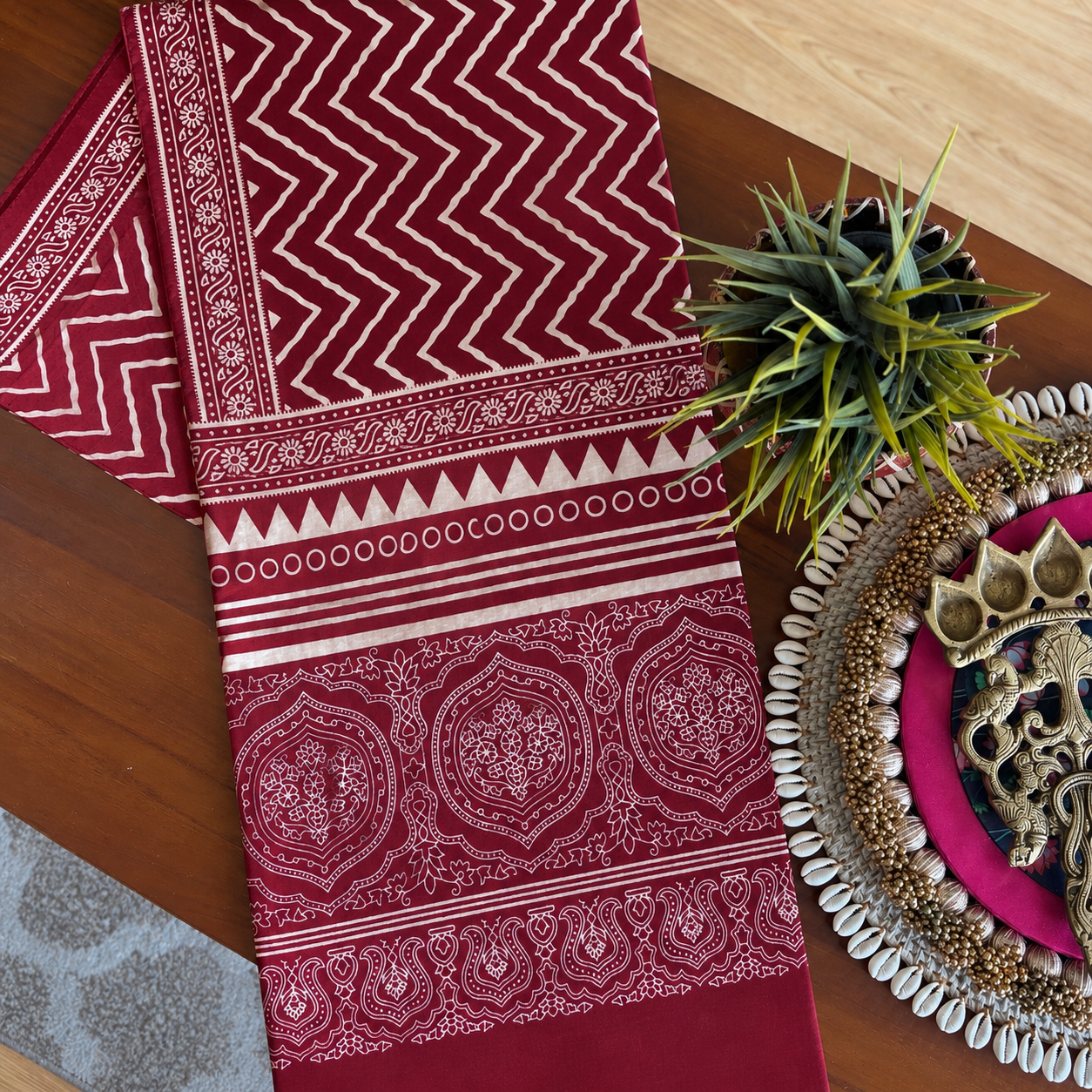Mashru Silk Stole (Maroon Zig Zag) - Image 2