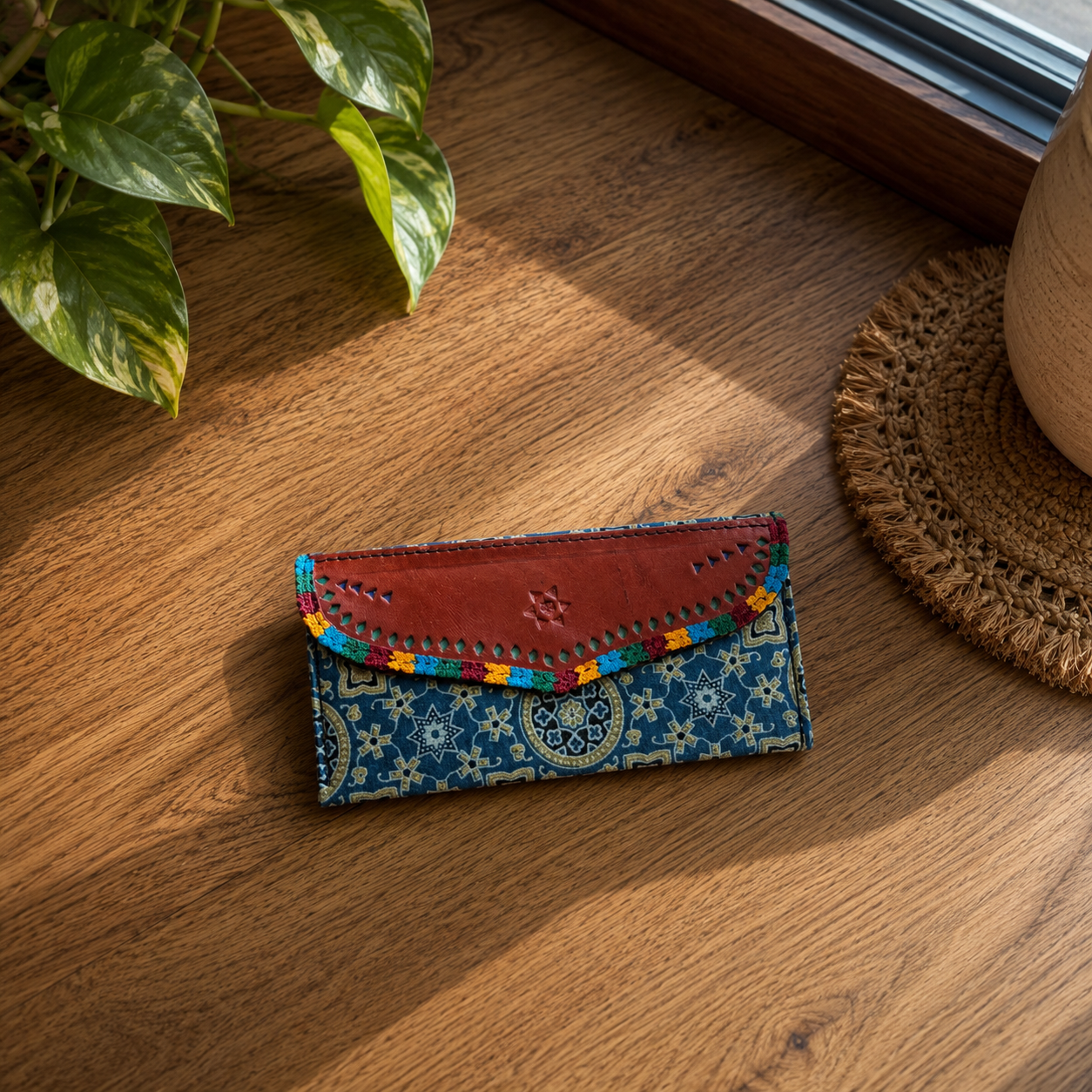 Gaji Silk & Leather Cash Wallet (Blue Circle)