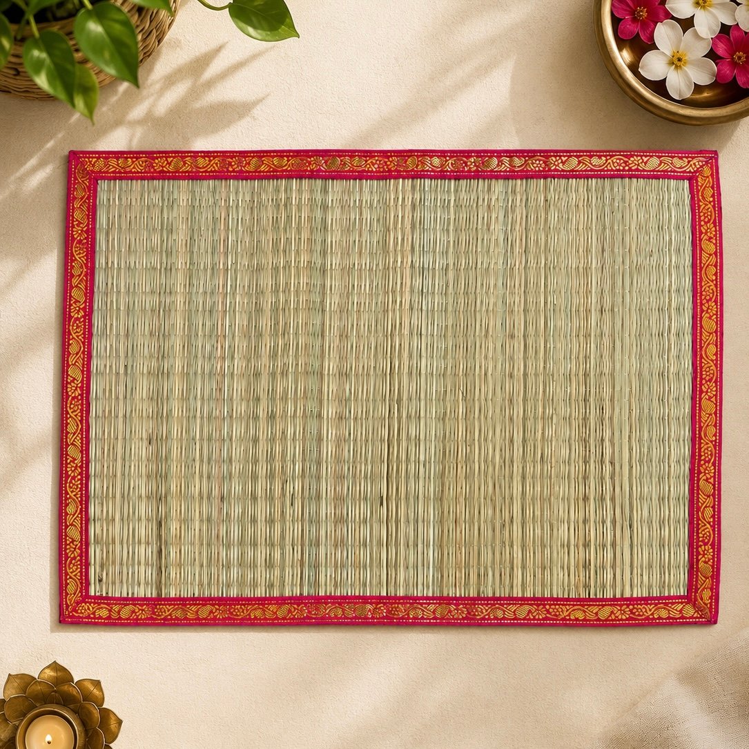 Decorative Korai Grass Mat with Zari Border (Pink)