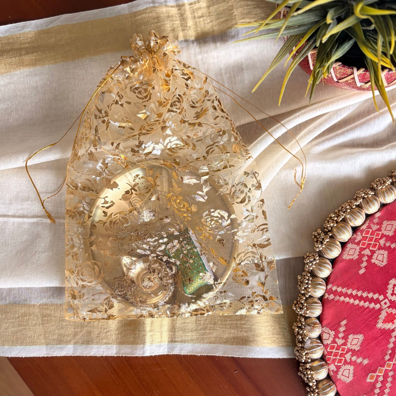 Multipurpose Pooja Plate, Brass Diya & Haldi Kumkum Gift Set - Image 5