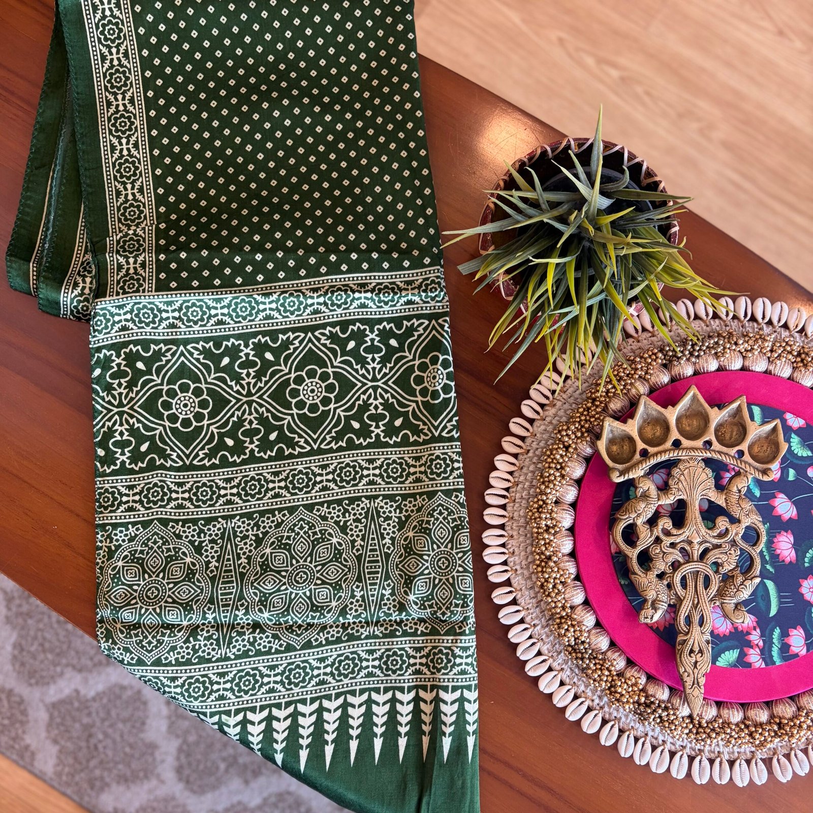 Mashru Silk Stole (Green Bandhini) - Image 2