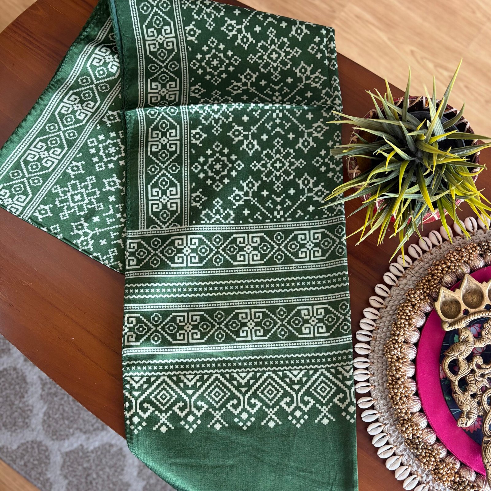 Mashru Silk Stole (Green Patola) - Image 2