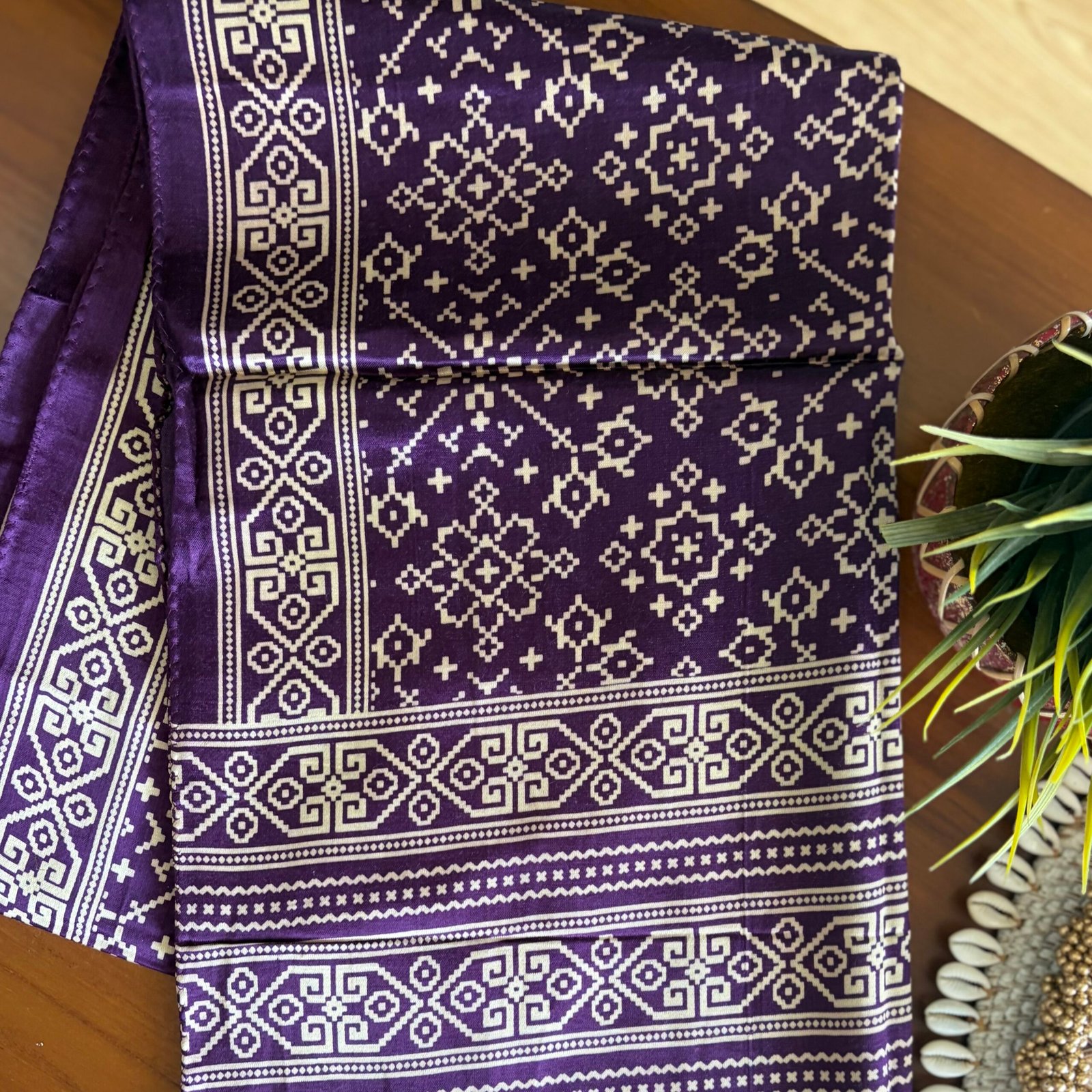 Mashru Silk Stole (Purple Patola) - Image 4