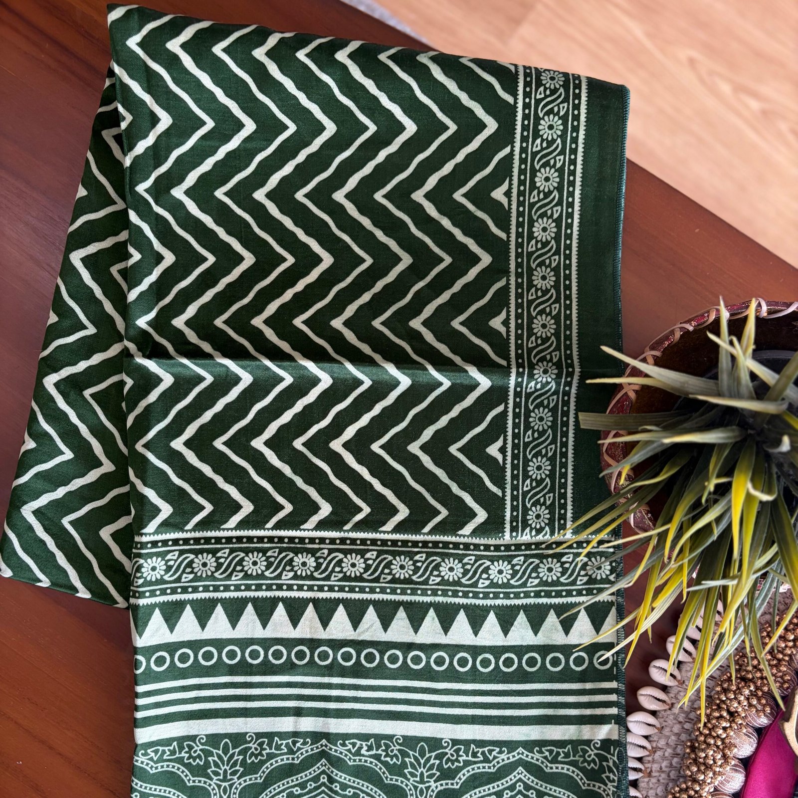 Mashru Silk Stole (Green Zig Zag) - Image 4
