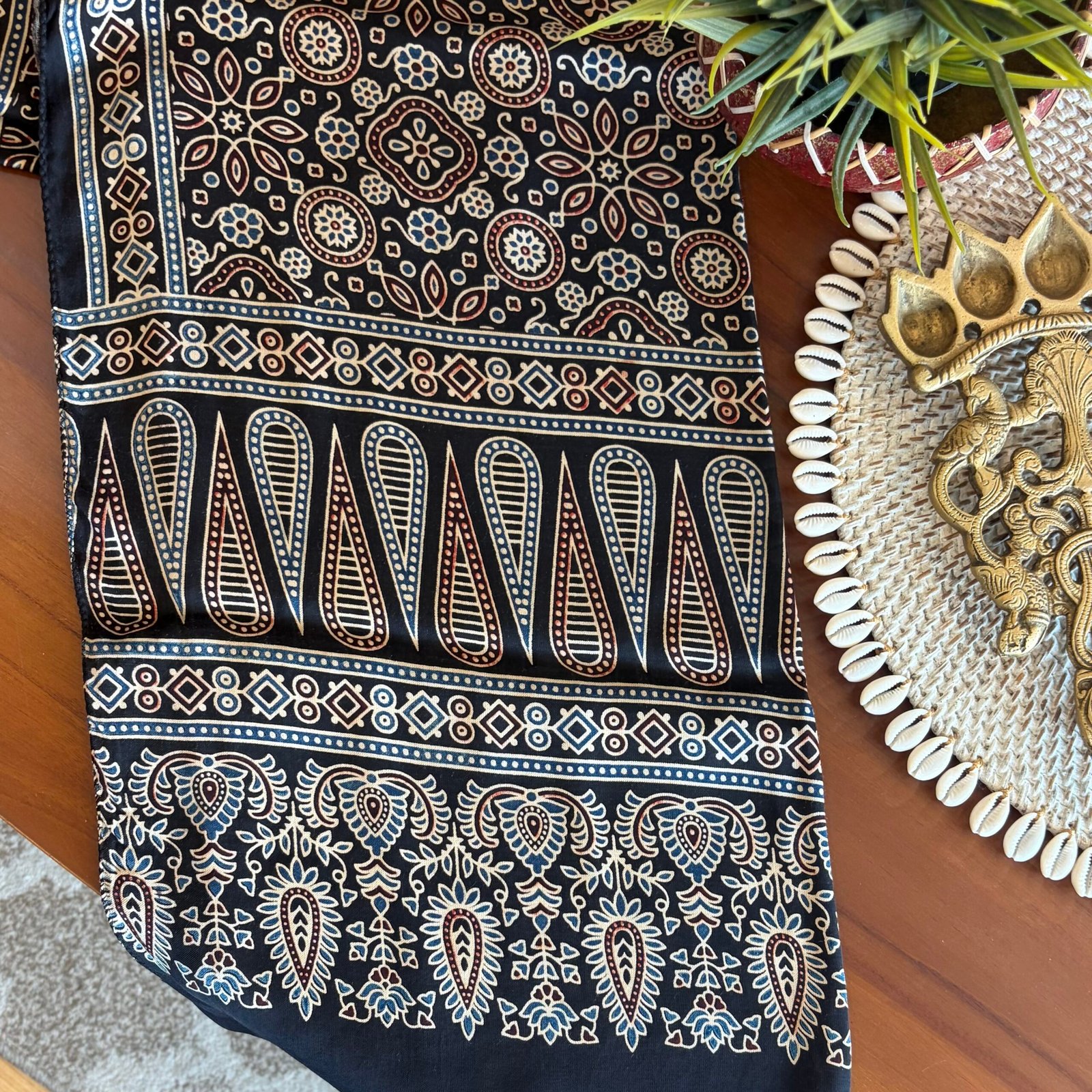 Modal Silk Stole (B2) - Image 3