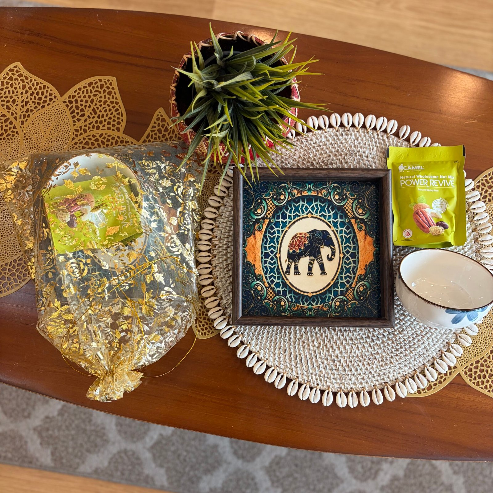 Wooden tray, Ceramic Bowl & Nuts Gift Set (Blue)