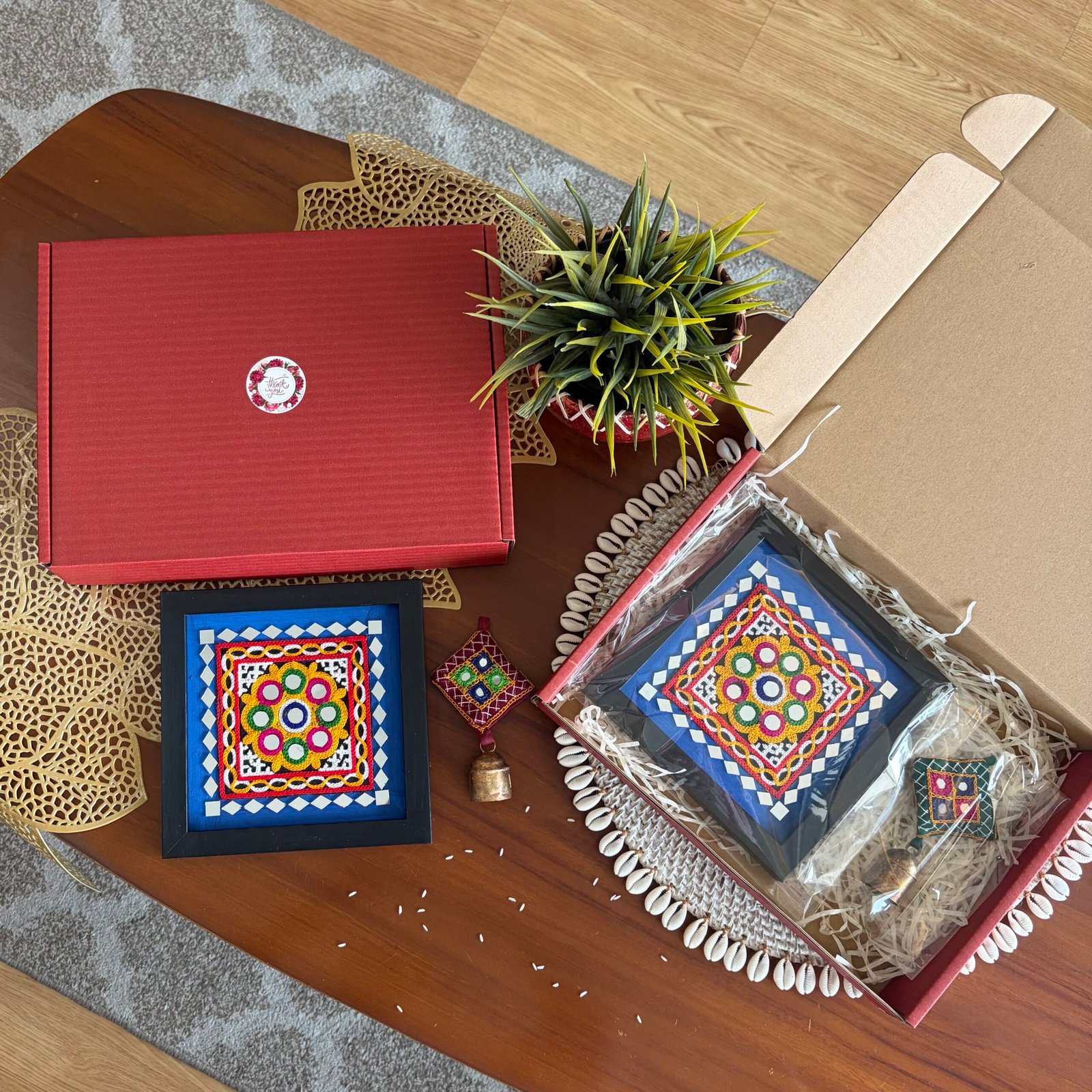 Decorative Frame & Bell Gift Set (Blue) - Image 2