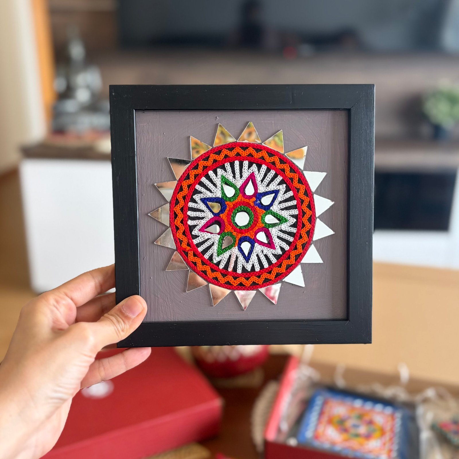 Decorative Frame & Bell Gift Set (Grey) - Image 4