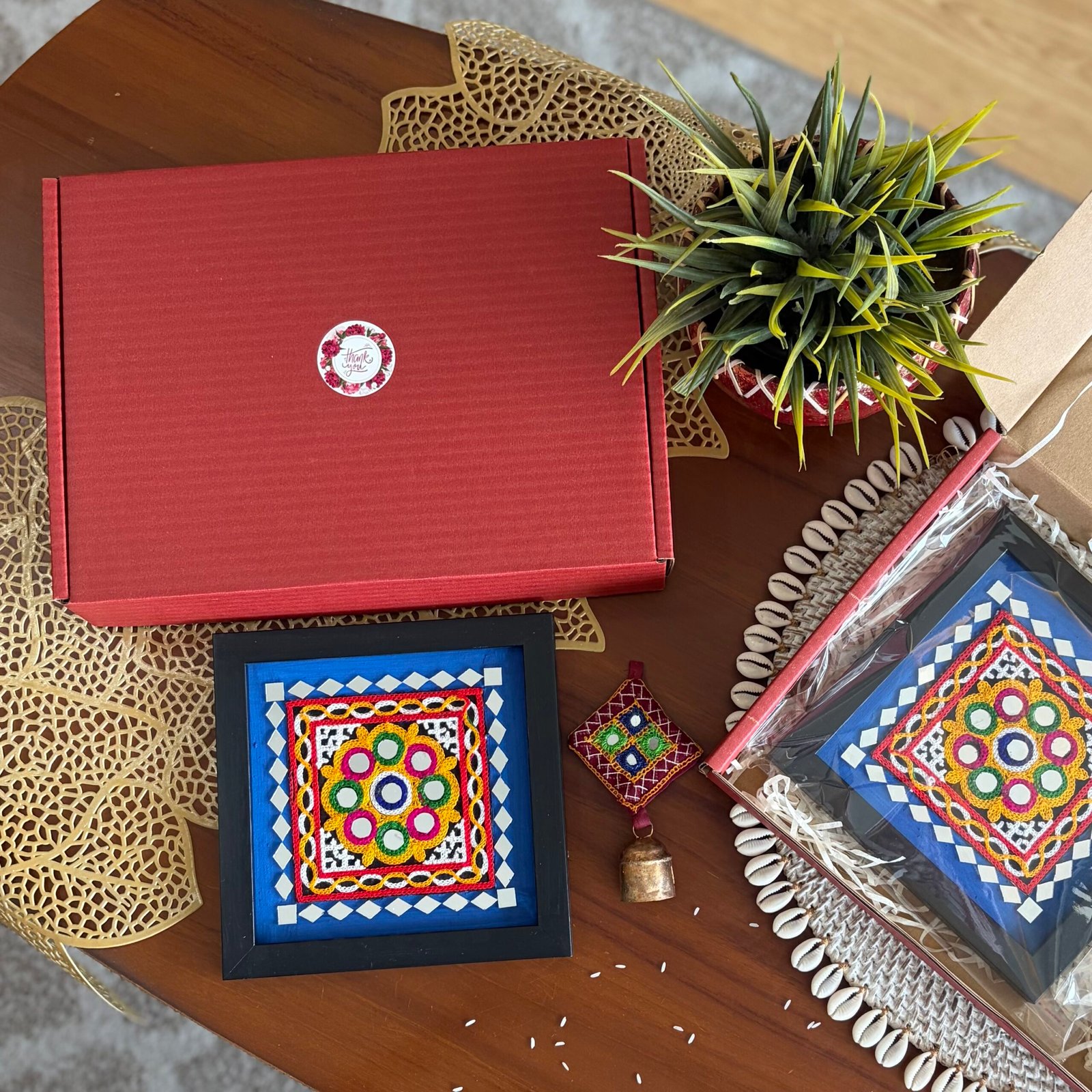 Decorative Frame & Bell Gift Set (Blue) - Image 3