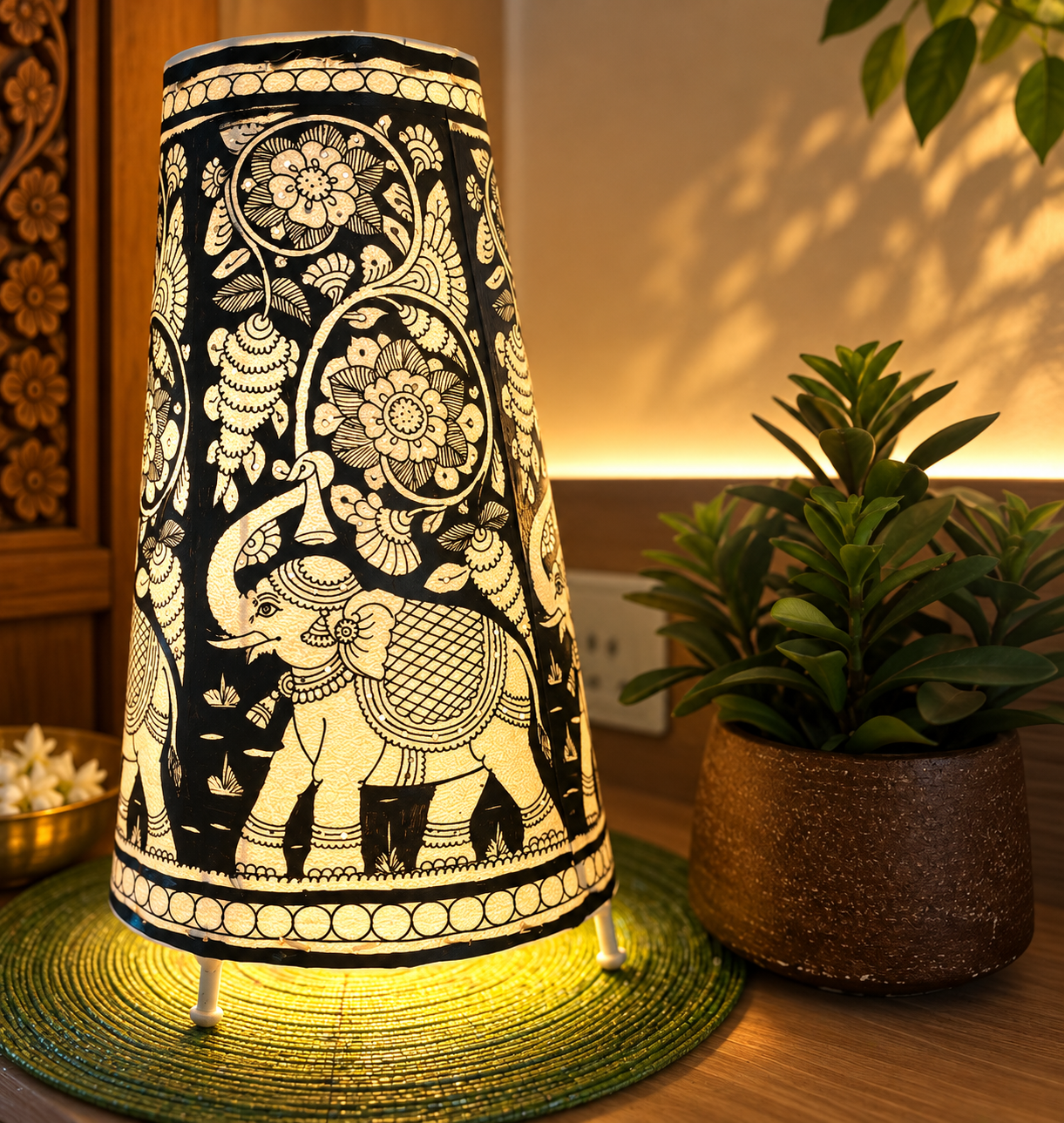 Hand painted Leather Table Lamp (Tholu Bommalata Black Elephant)