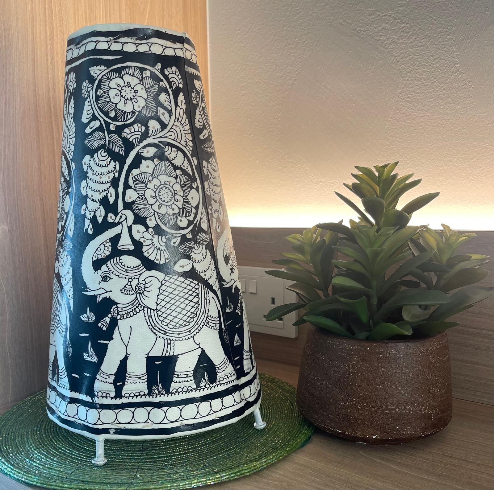 Hand painted Leather Table Lamp (Tholu Bommalata Black Elephant) - Image 2