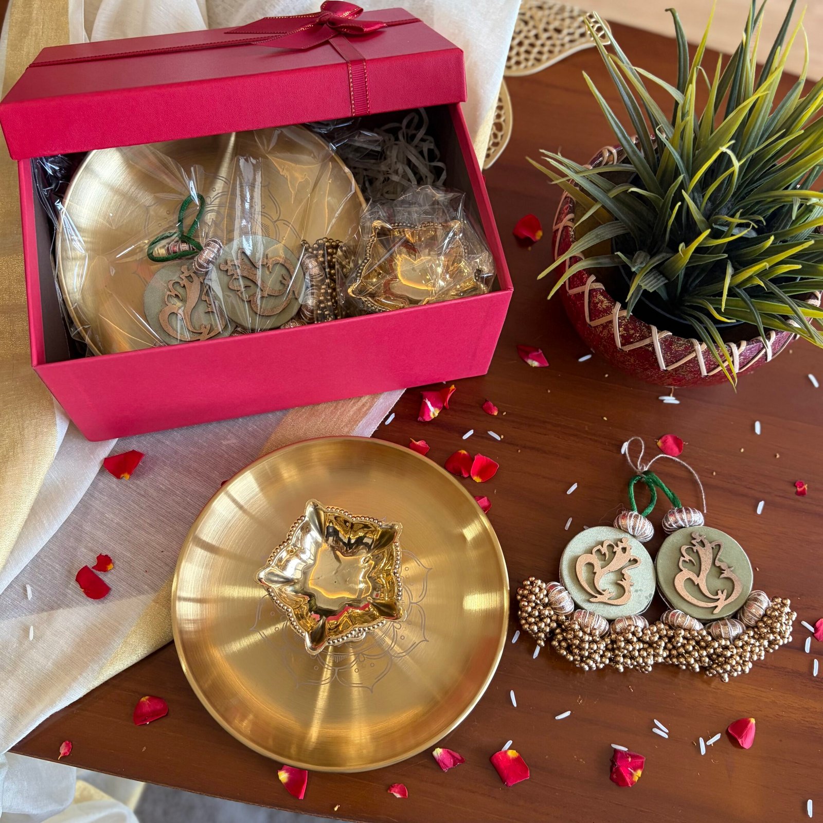 Festive Glow Gift Set (FR Pistachio)