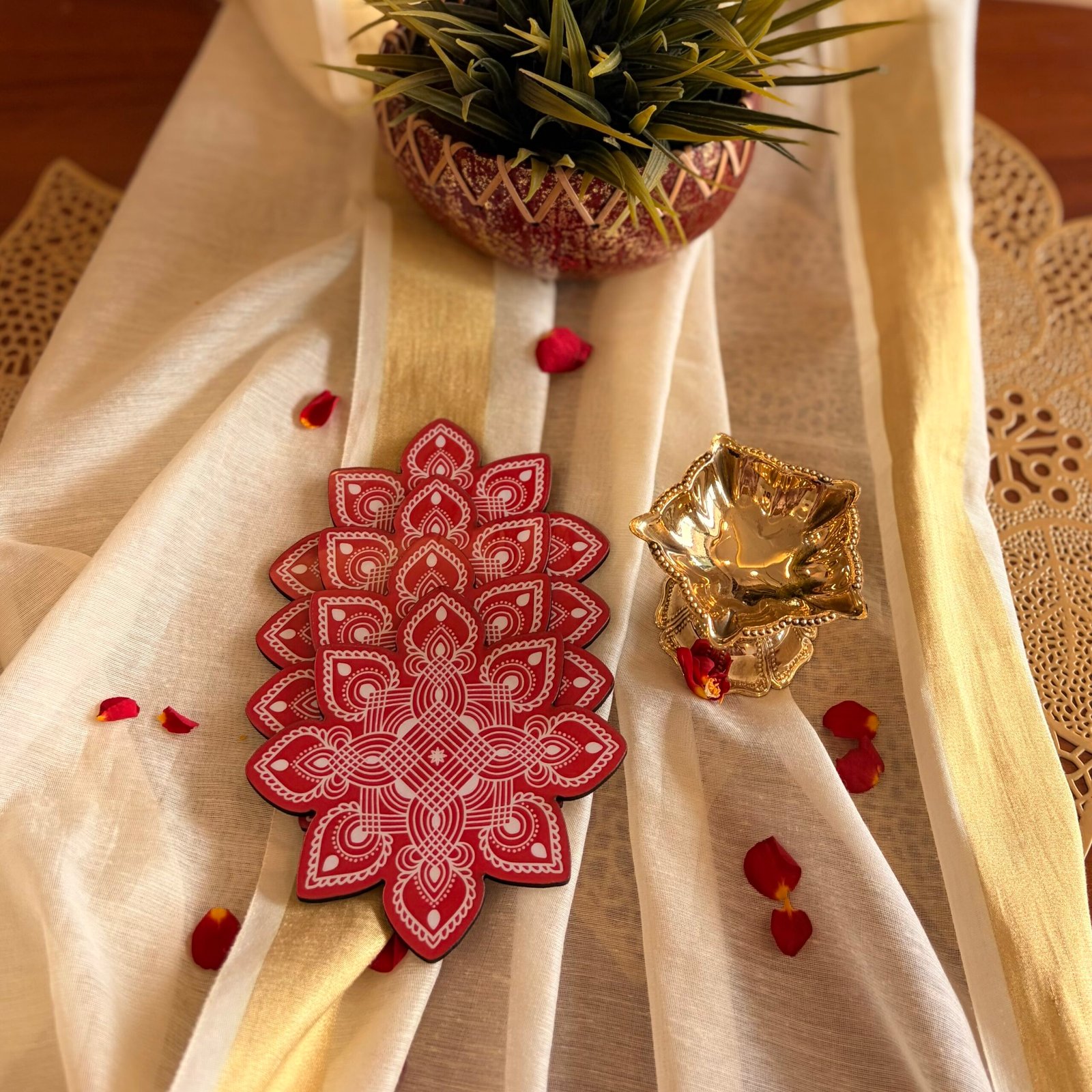 Auspicious Accents Gift Set (Kolam)